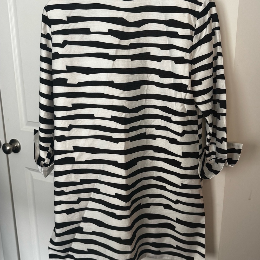 Chic Striped Black and White Women’s Jacket - Picture 2 of 9
